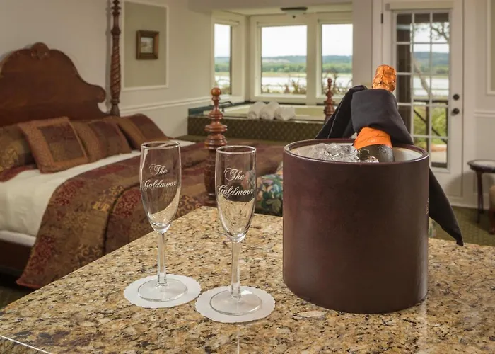Goldmoor & Resort 4*